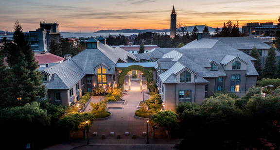 Haas campus på UC Berkeley i Californien, som Ørsted fremadrettet skal arbejde sammen med.